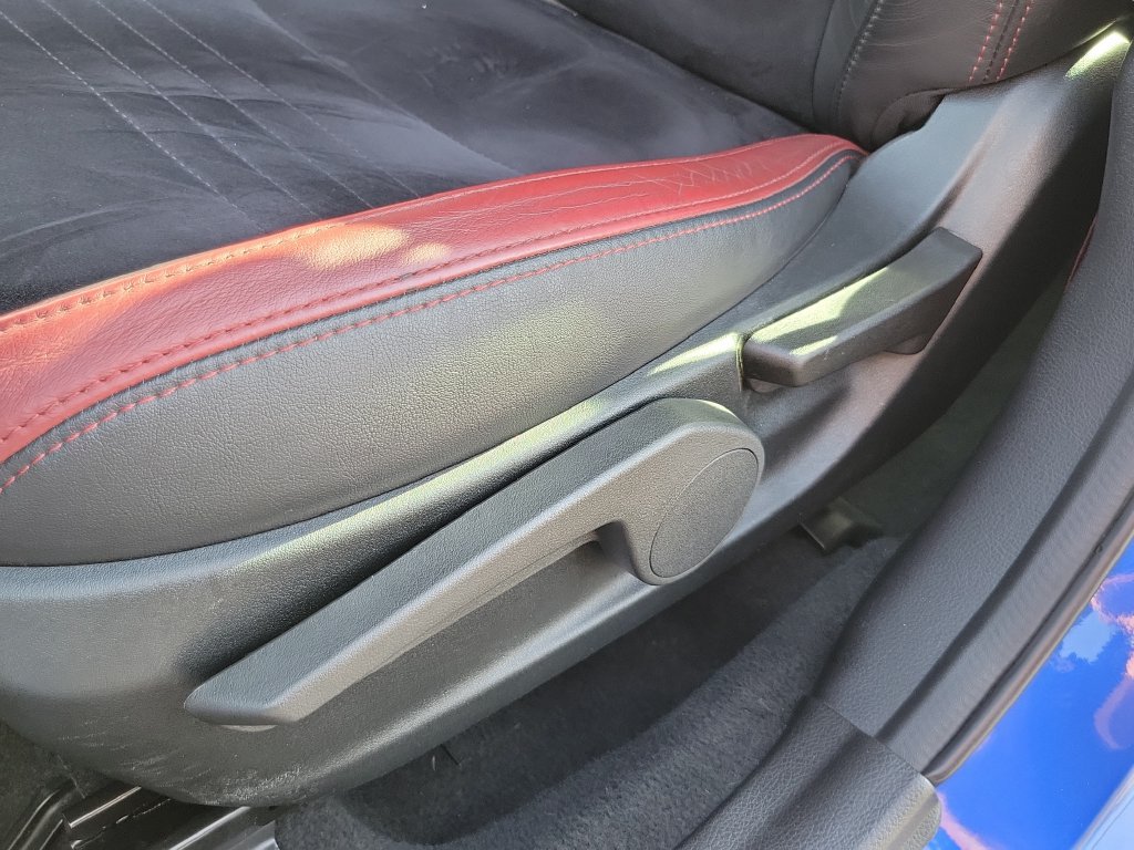Used 2020 Subaru WRX STI AWD/4WD image 17