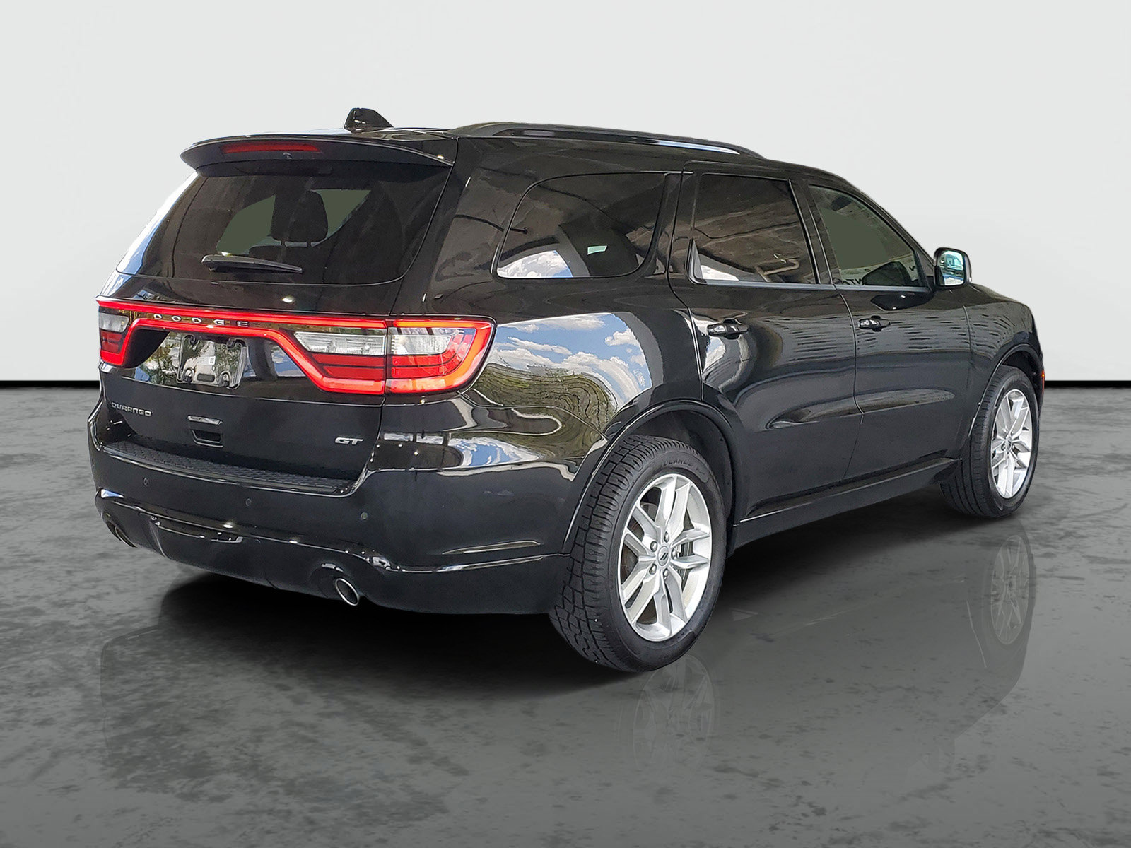 Certified 2024 Dodge Durango GT RWD image 2