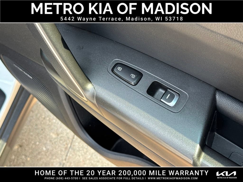 Used 2017 Kia Sportage EX w/ EX Technology Package AWD/4WD image 41