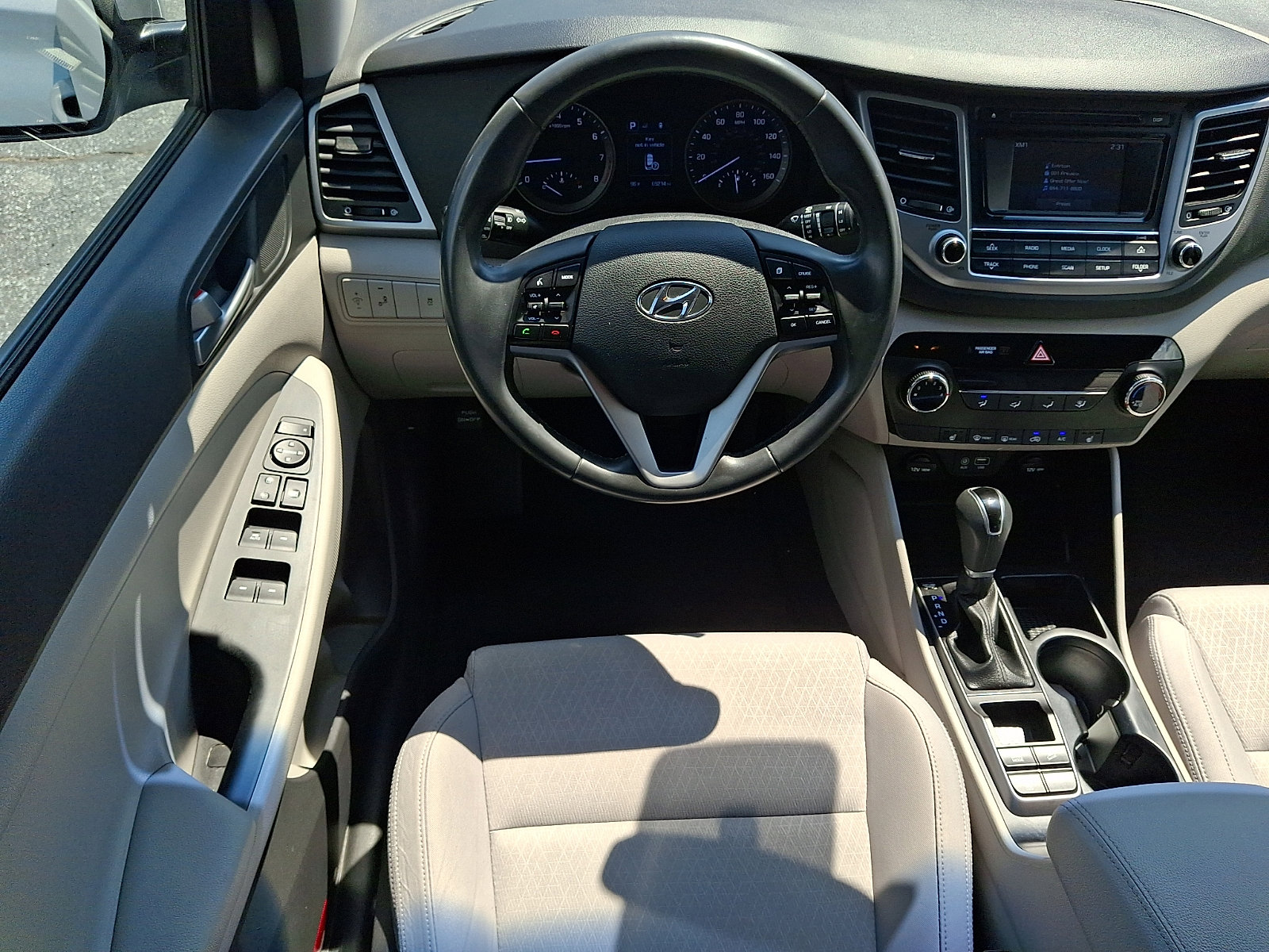 Used 2017 Hyundai Tucson Sport AWD/4WD image 11