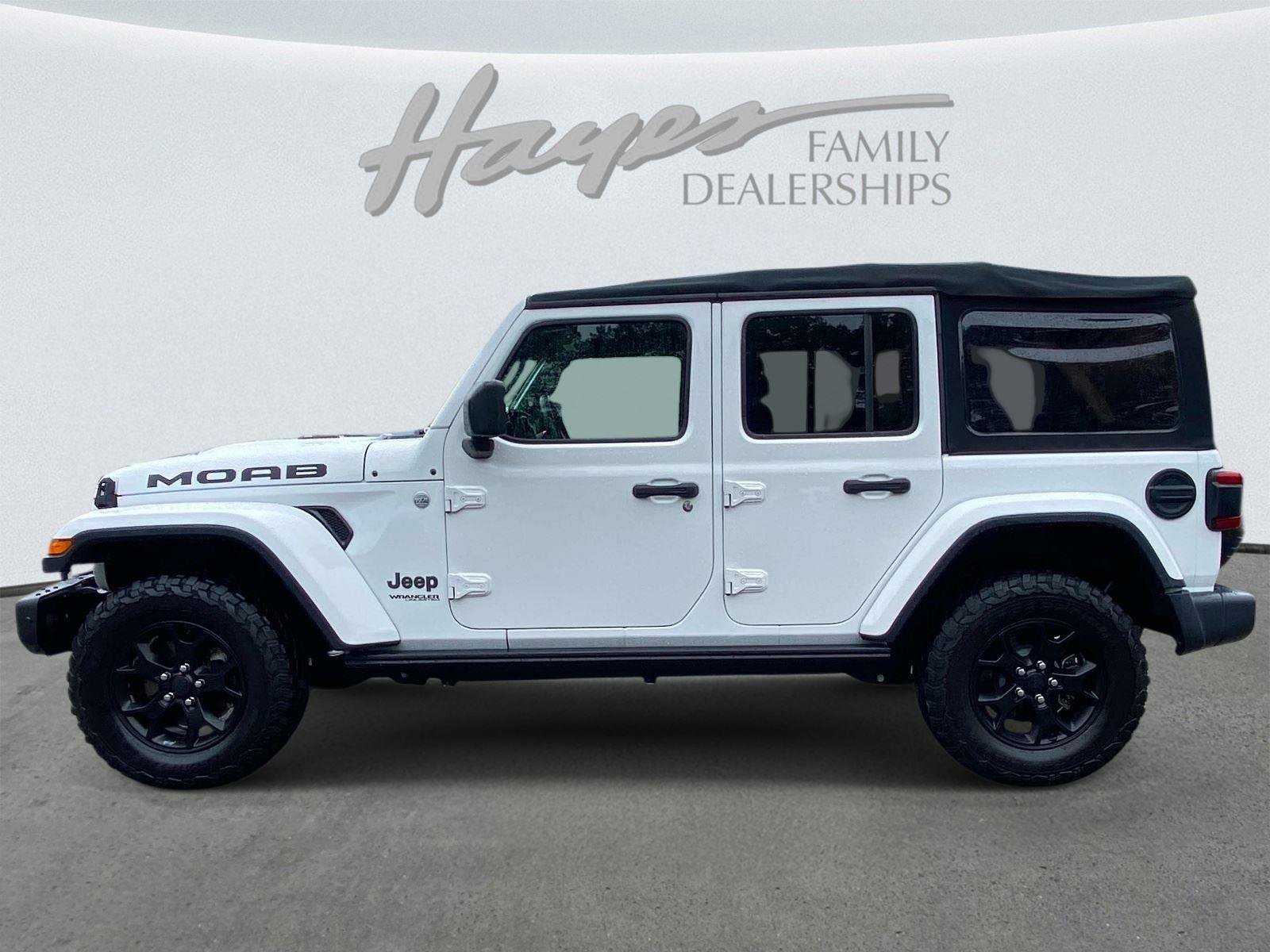 Used 2019 Jeep Wrangler Unlimited Sahara w/ Quick Order Package 24M Moab AWD/4WD image 7