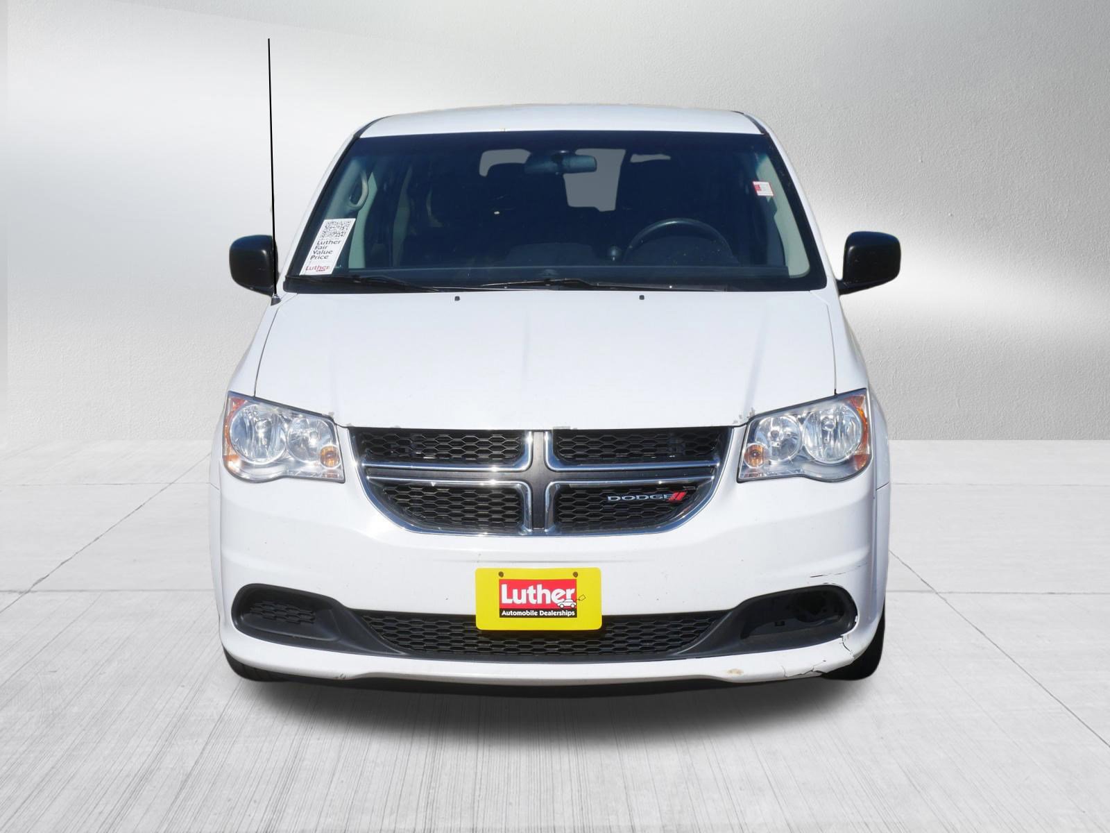 Used 2017 Dodge Grand Caravan SE w/ Power Window Group FWD image 2