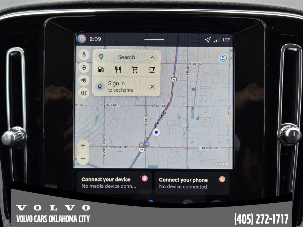 New 2026 Volvo XC40 B5 Plus w/ Protection Package Premier image 16