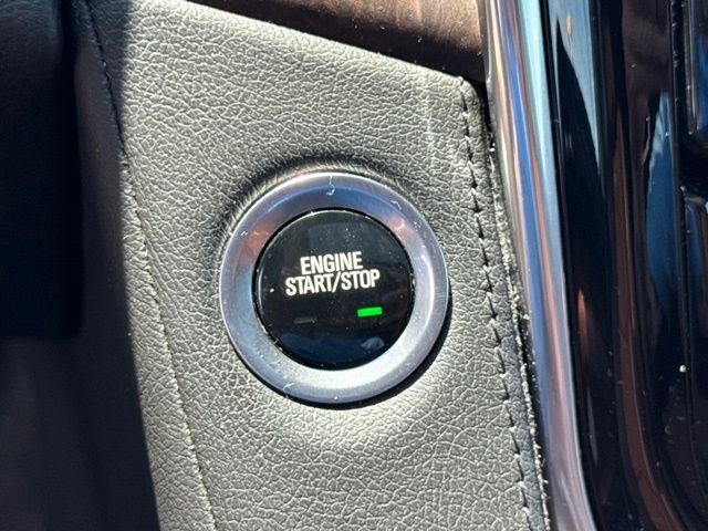 Used 2020 Cadillac Escalade ESV Luxury AWD/4WD image 43