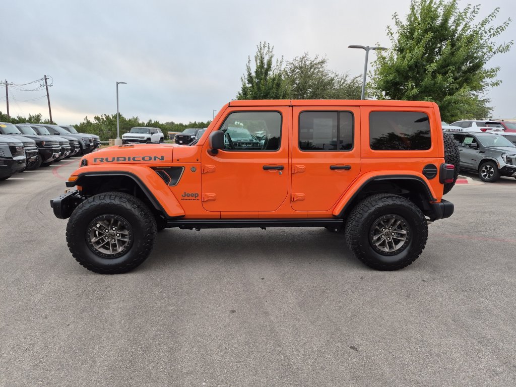 Used 2025 Jeep Wrangler Unlimited Rubicon 392 AWD/4WD image 5