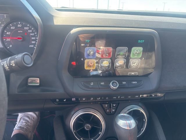 Used 2018 Chevrolet Camaro ZL1 image 11