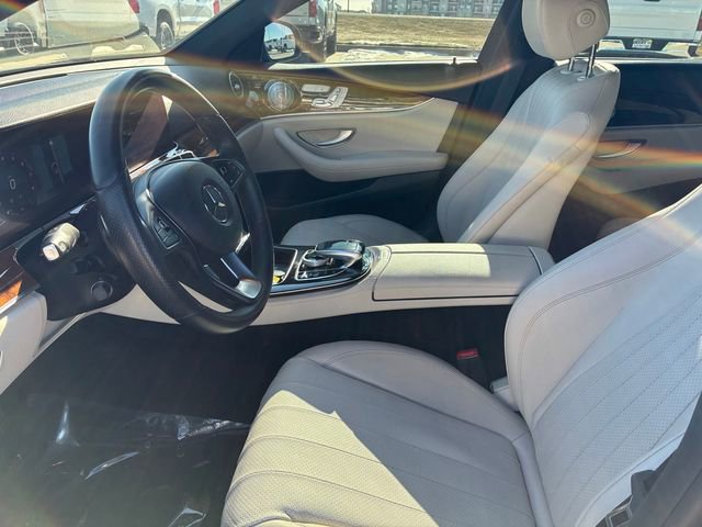 Used 2018 Mercedes-Benz E 300 4MATIC w/ Premium 2 Package image 11