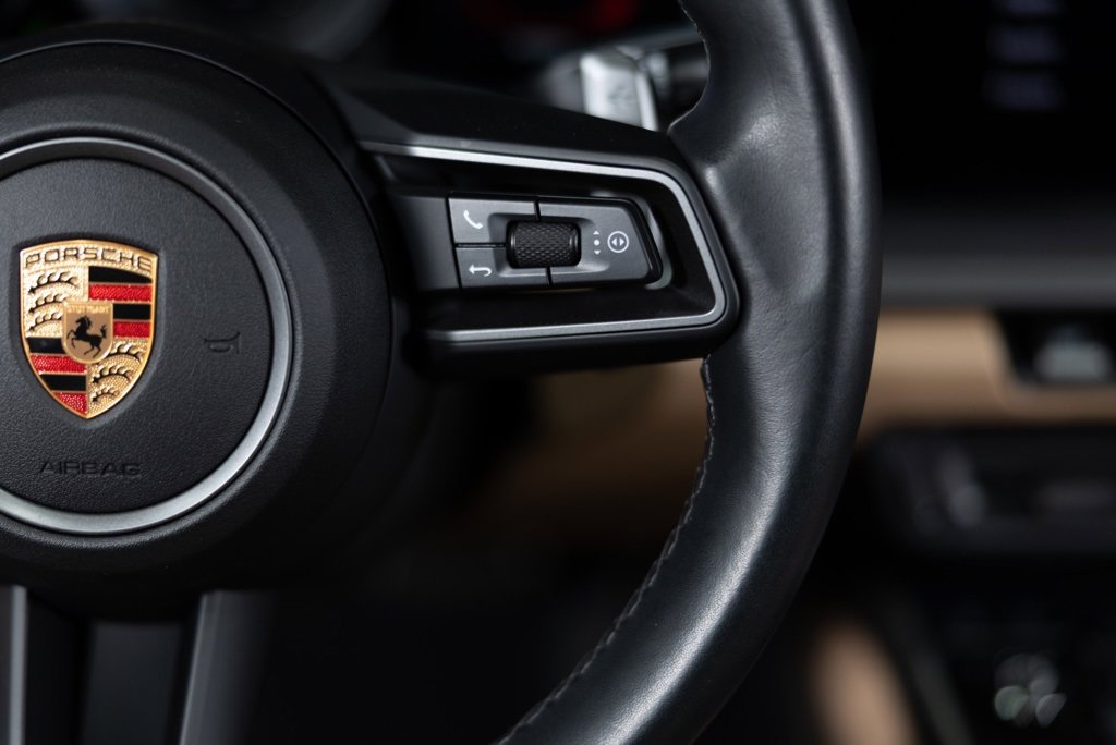Used 2024 Porsche 911 Carrera image 36