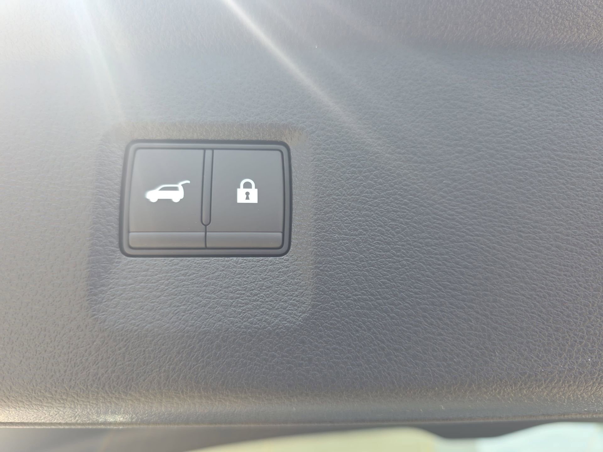 New 2026 INFINITI QX60 Sport w/ Dark Cargo Package image 13