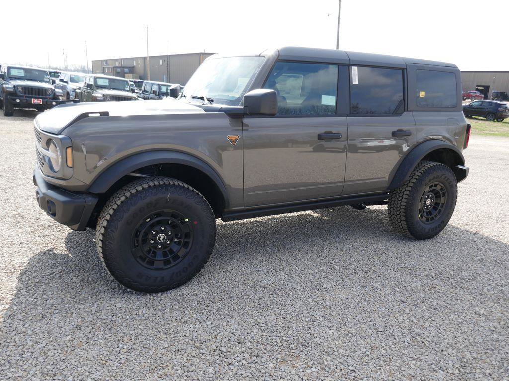 New 2026 Ford Bronco Badlands w/ Sasquatch Package image 8