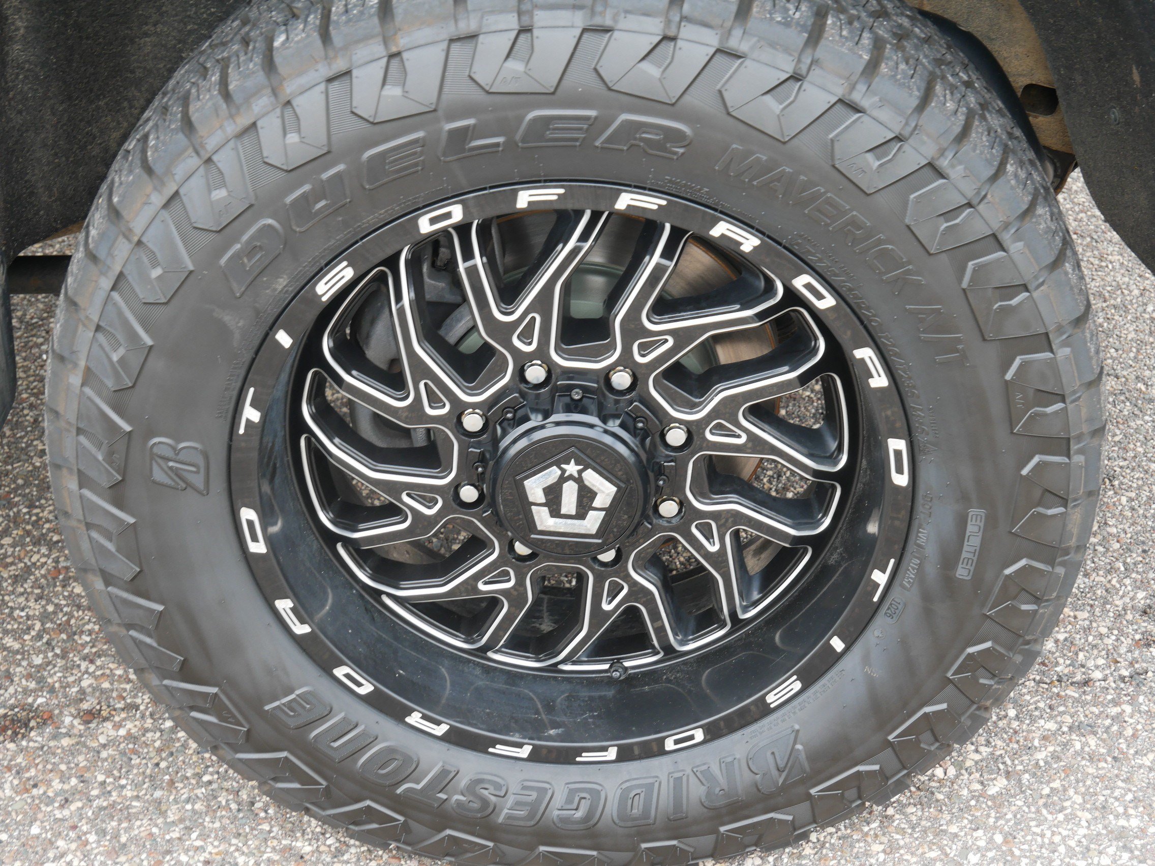 Certified 2022 Chevrolet Silverado 3500 High Country w/ Safety Package II AWD/4WD image 15