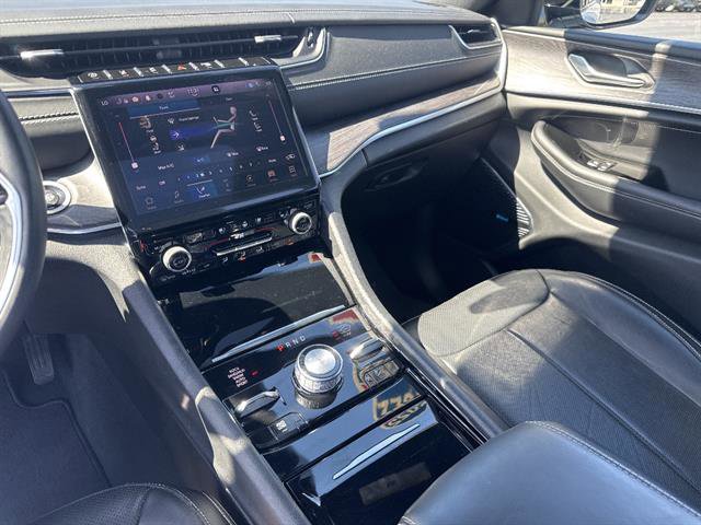 Used 2022 Jeep Grand Cherokee L Overland AWD/4WD image 11