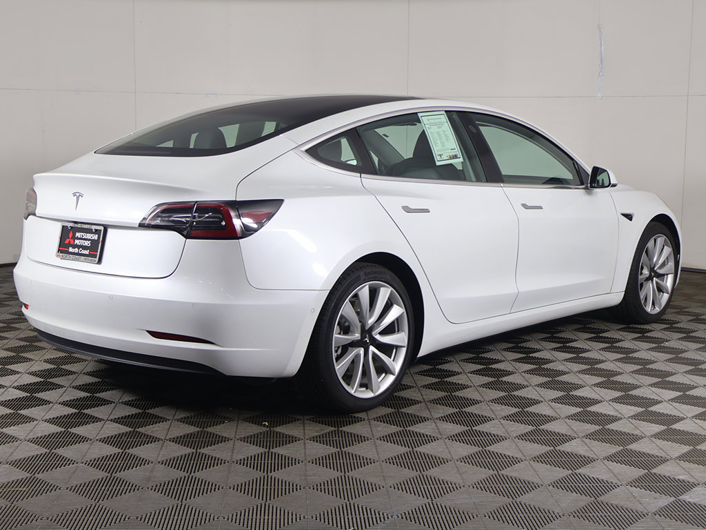 Used 2019 Tesla Model 3 Mid Range RWD image 13
