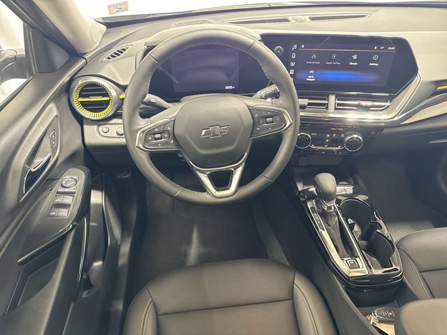Used 2025 Chevrolet Trax ACTIV w/ Sunroof Package FWD image 15