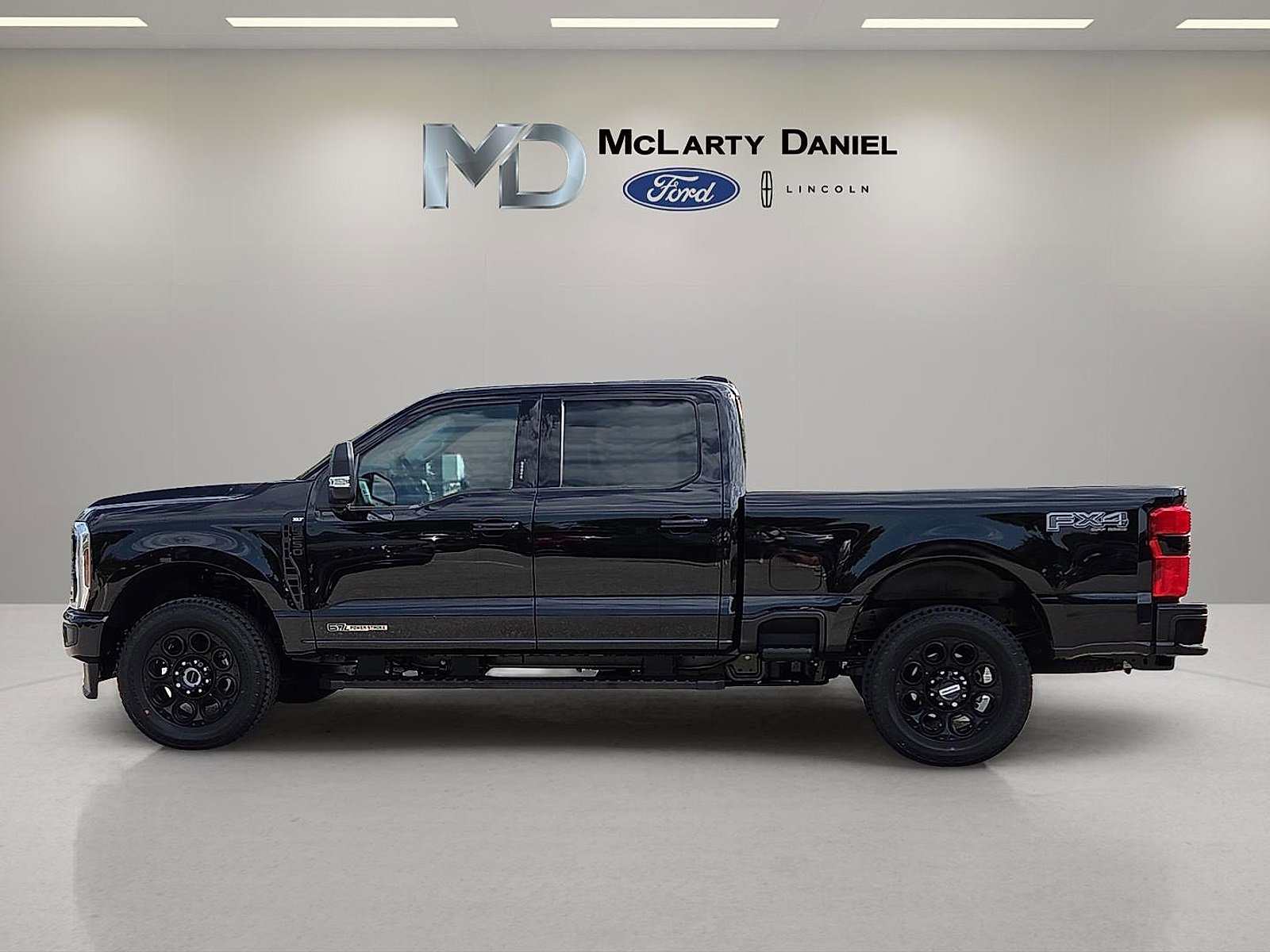 New 2026 Ford F250 XLT image 3