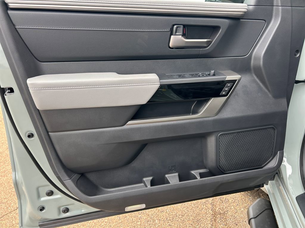 New 2026 Toyota Tundra Limited image 7