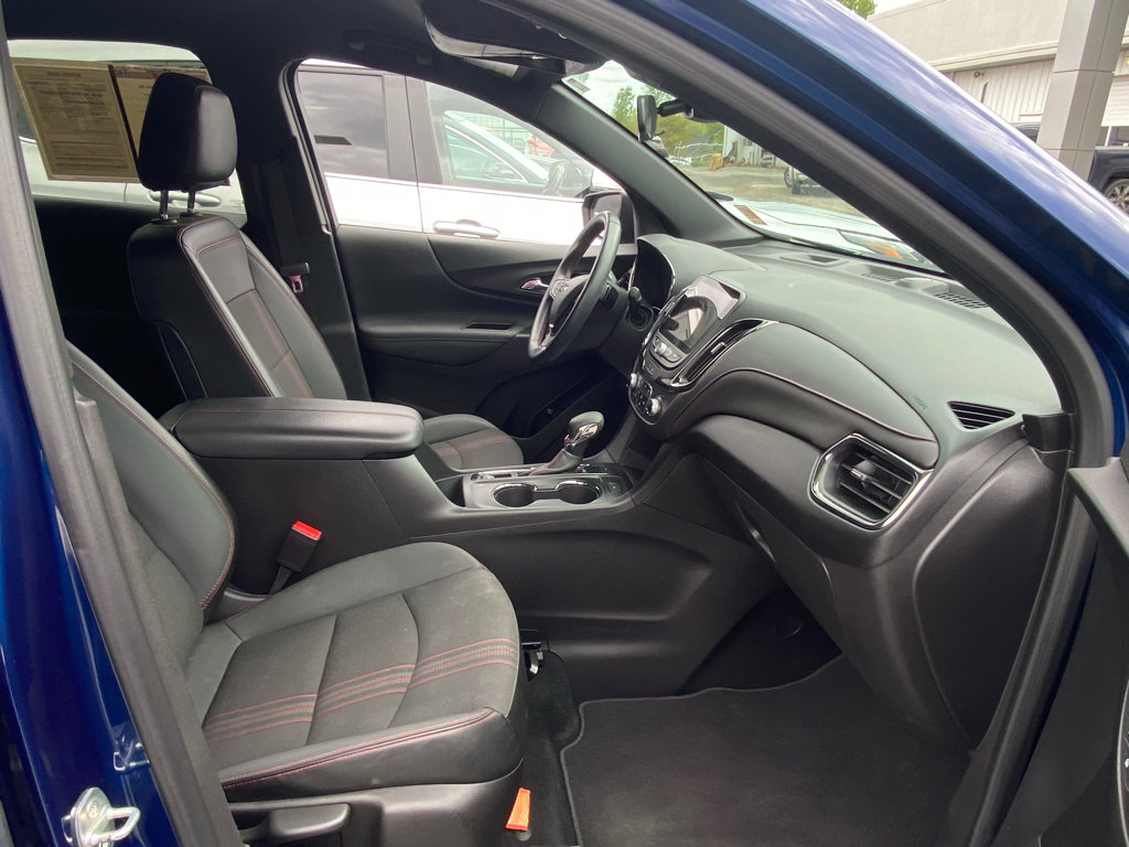 Used 2023 Chevrolet Equinox RS image 12