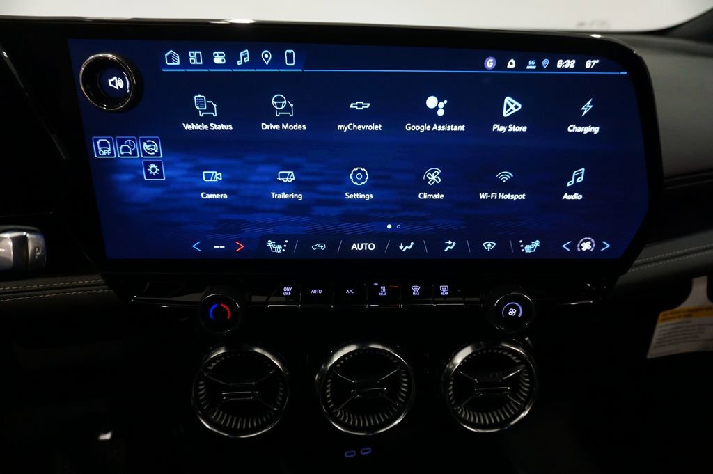 New 2026 Chevrolet Blazer EV LT image 14