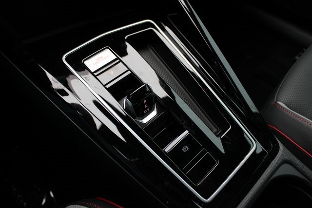 New 2026 Volkswagen GTI SE image 9