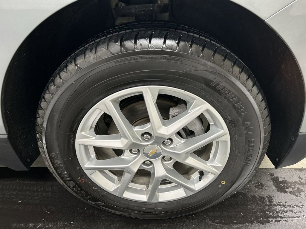 Used 2023 Chevrolet Equinox LT AWD/4WD image 8