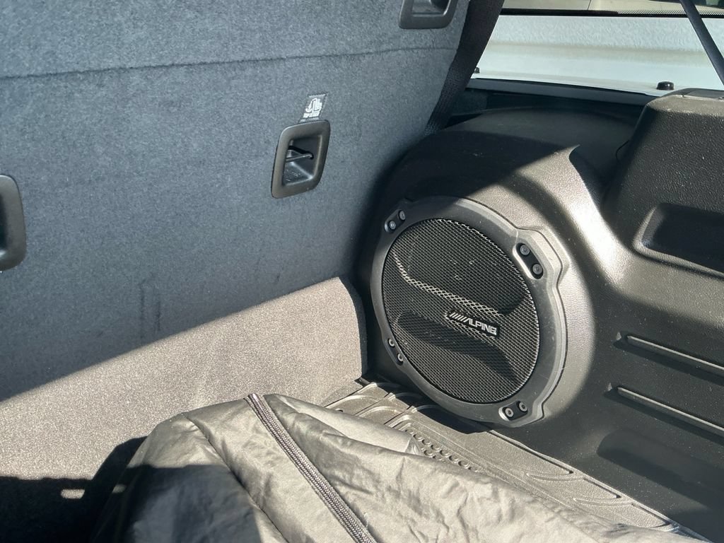 Used 2022 Jeep Wrangler Unlimited Sahara w/ Cold Weather Group AWD/4WD image 21