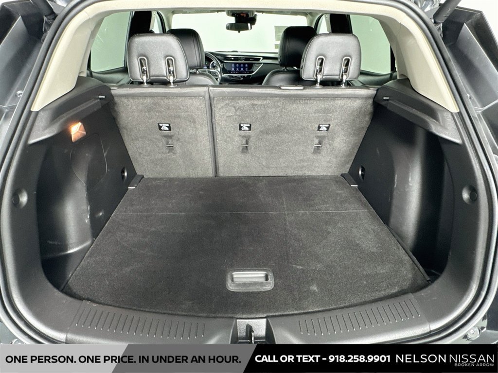 Used 2022 Buick Encore GX Select w/ Sport Touring Package FWD image 24