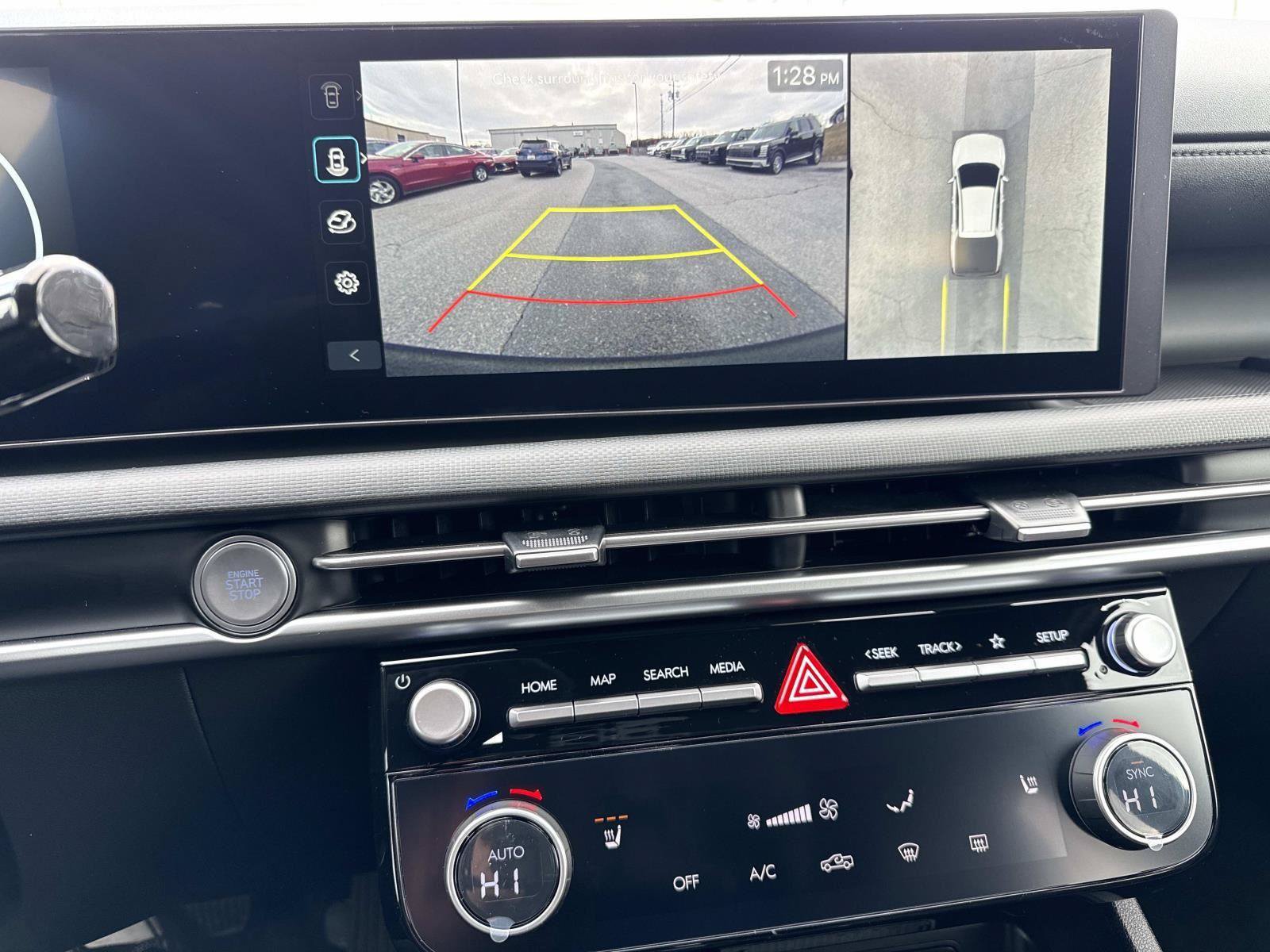 New 2026 Hyundai Santa Cruz XRT AWD/4WD image 4