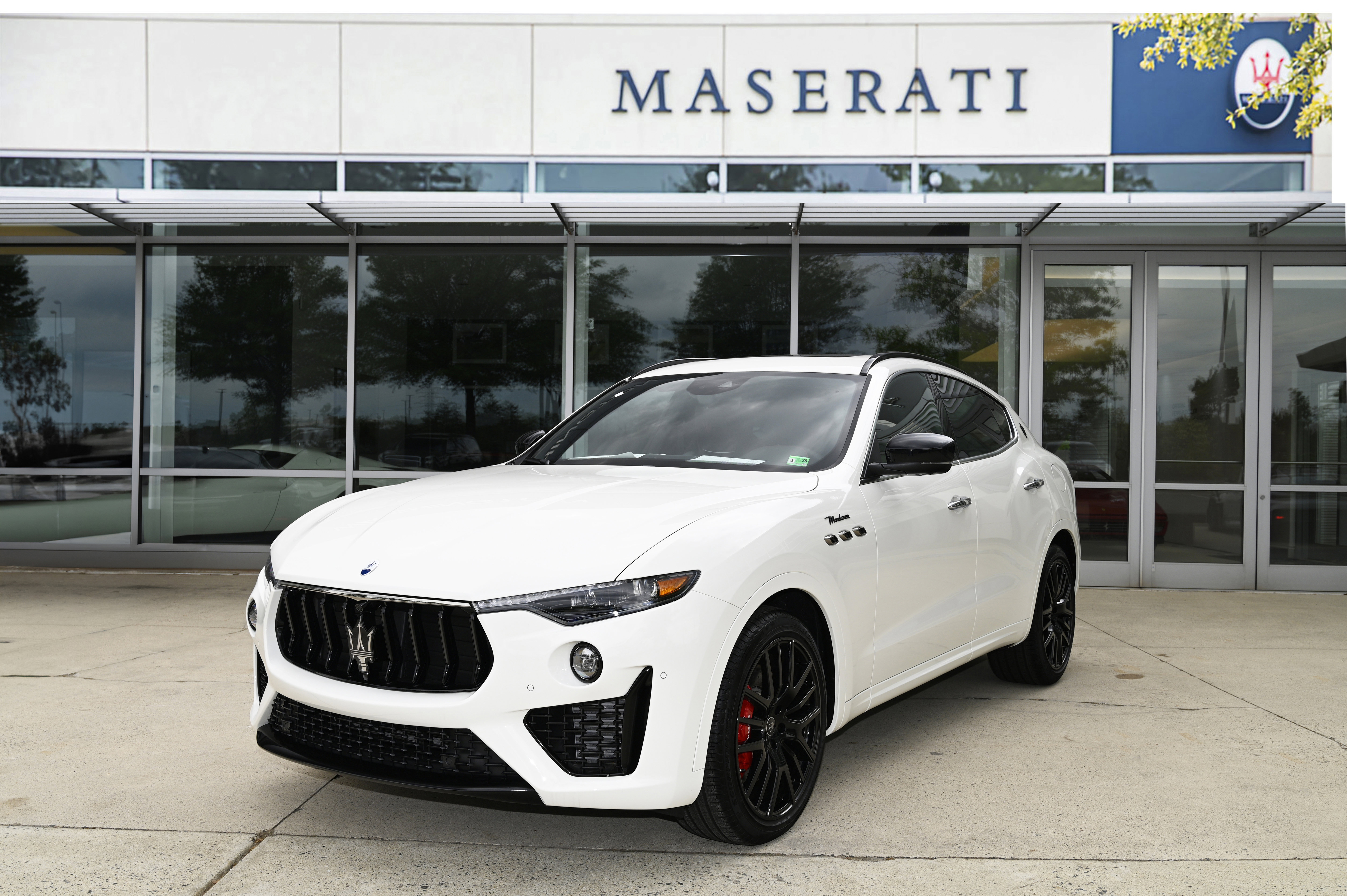 New 2024 Maserati Levante Modena Ultima