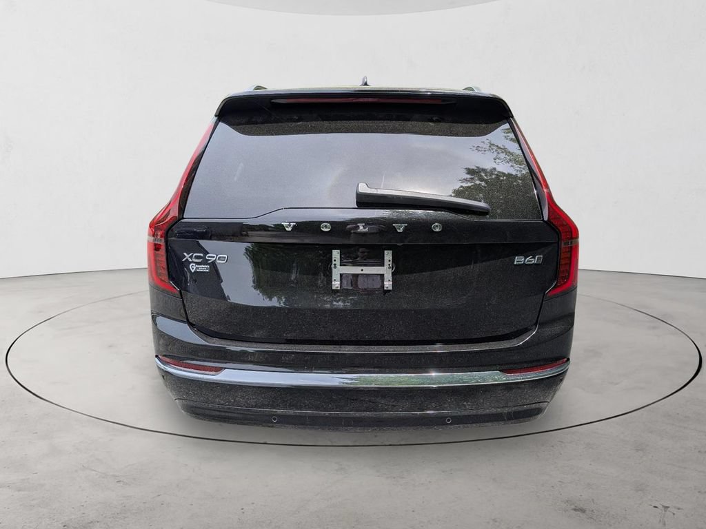 Certified 2025 Volvo XC90 B6 Core AWD/4WD image 6