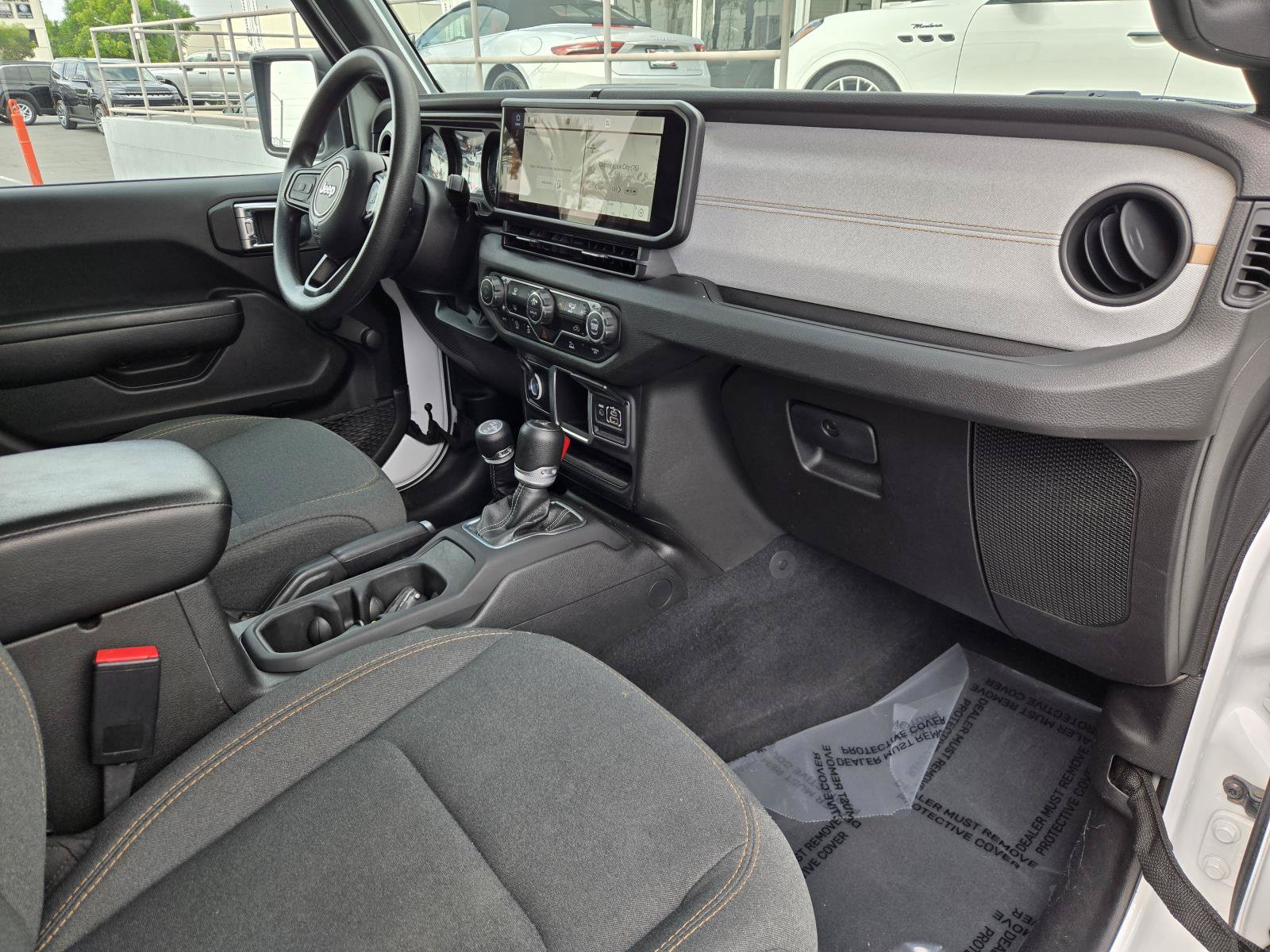 Used 2024 Jeep Wrangler Sport AWD/4WD image 28