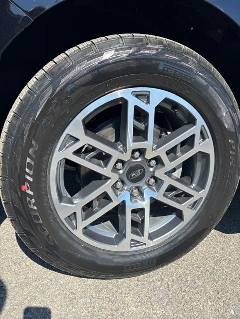 New 2026 Ford Expedition Active AWD/4WD image 9