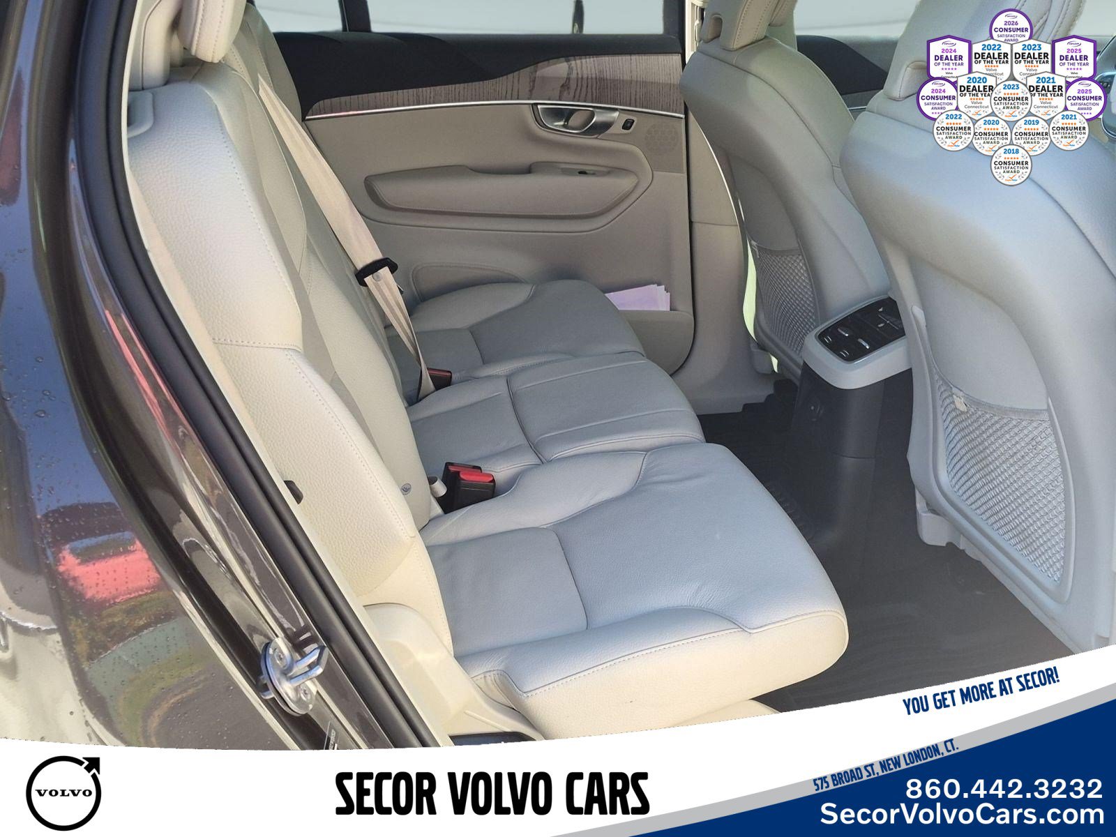 Certified 2024 Volvo XC90 T8 Plus w/ Protection Package AWD/4WD image 21