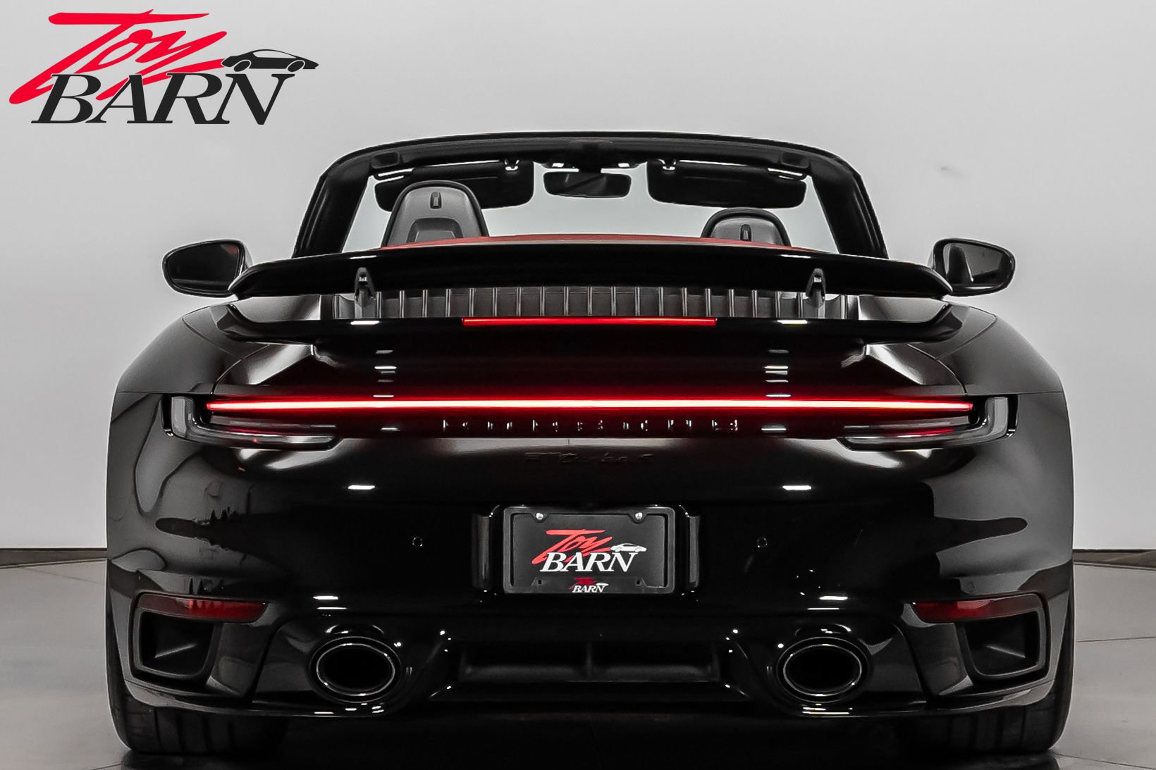 Used 2021 Porsche 911 Turbo S image 4