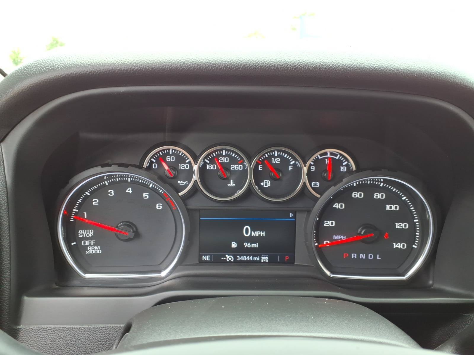 Used 2022 Chevrolet Silverado 1500 LT AWD/4WD image 15