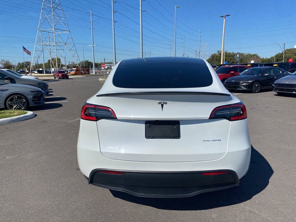 Used 2021 Tesla Model Y Long Range image 4
