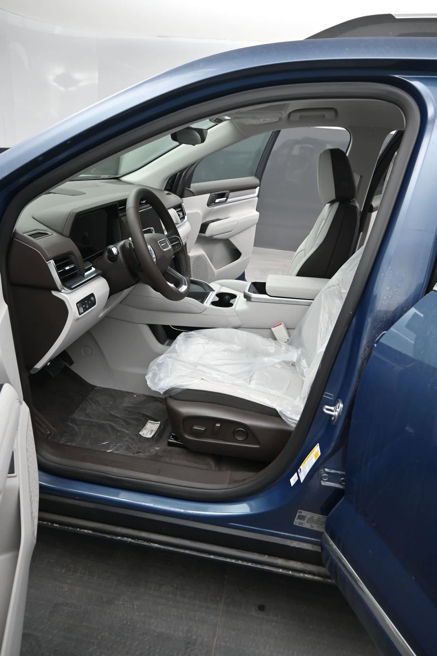 New 2026 GMC Terrain Denali AWD/4WD image 16