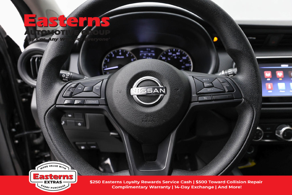 Used 2024 Nissan Kicks S FWD image 11