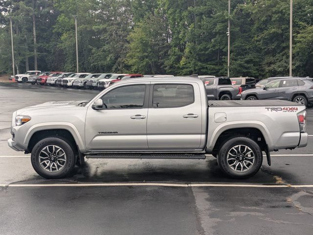 Used 2023 Toyota Tacoma TRD Sport w/ Technology Package AWD/4WD image 4