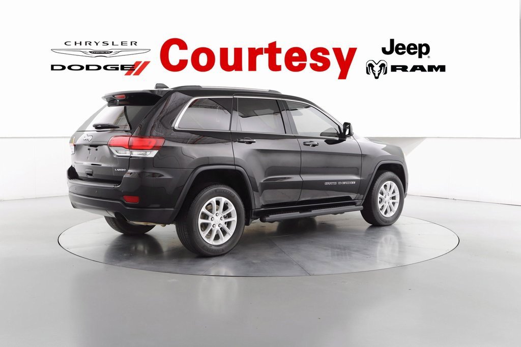 Certified 2021 Jeep Grand Cherokee Laredo image 5