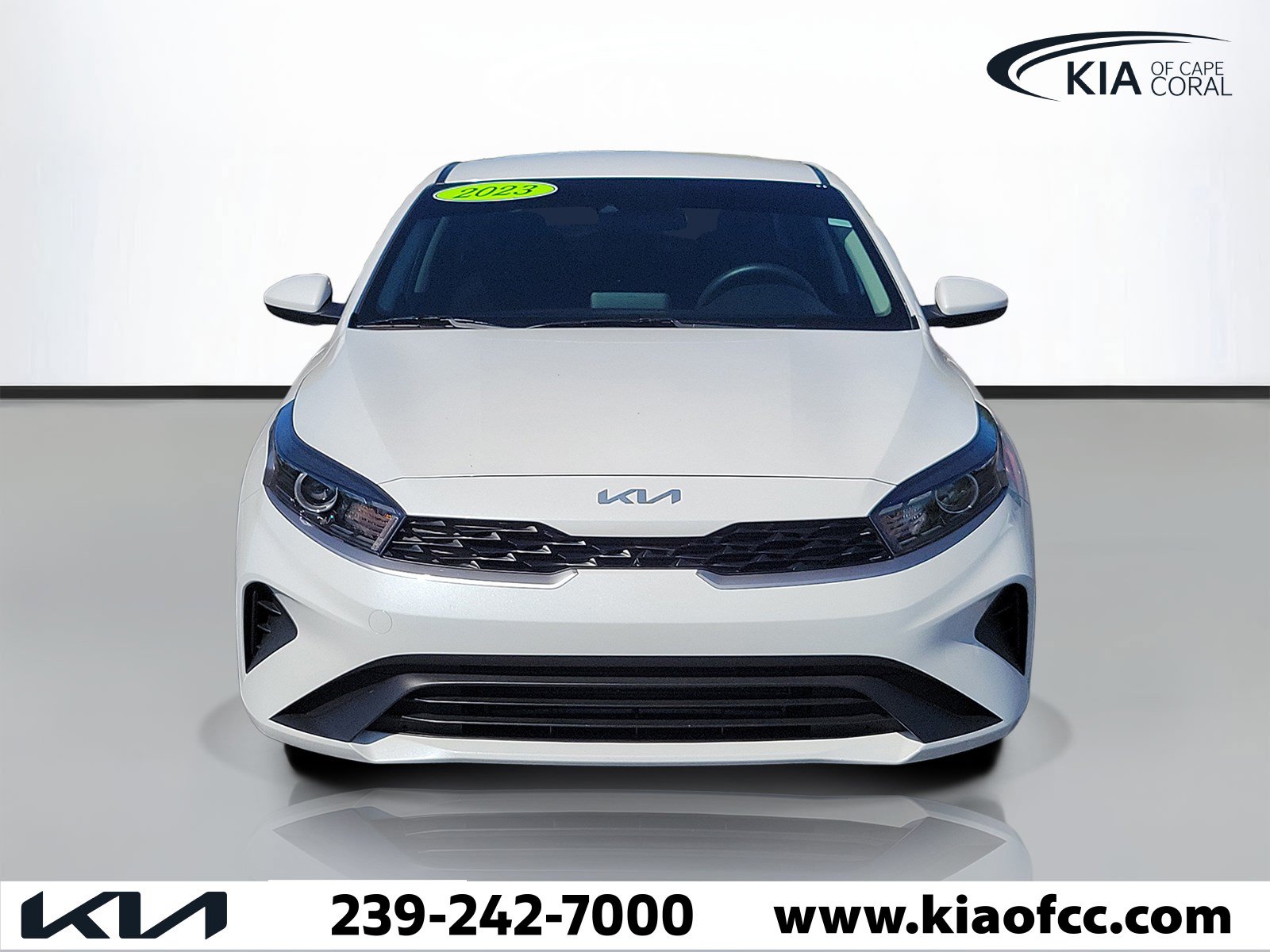 Certified 2023 Kia Forte LXS FWD image 2
