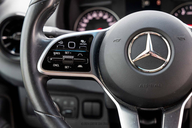 Used 2021 Mercedes-Benz Sprinter 2500 image 27