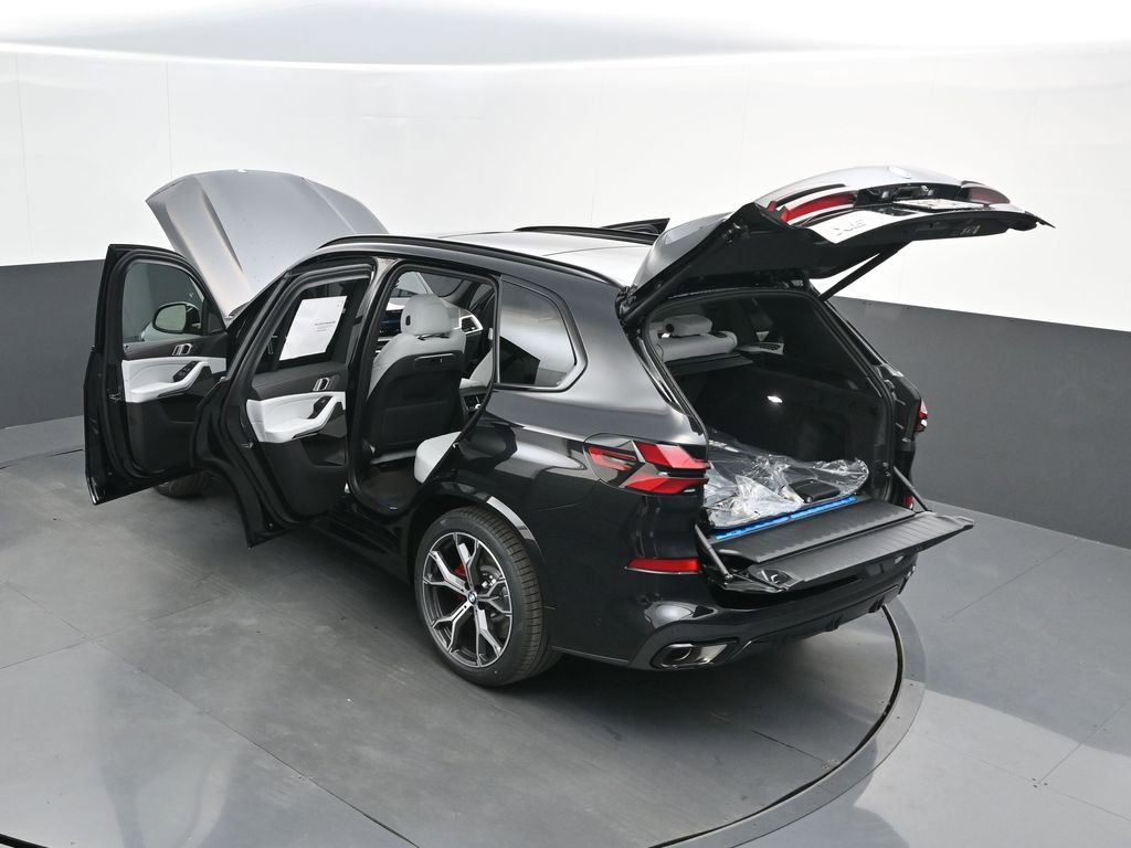 New 2026 BMW X5 xDrive50e w/ M Sport Package AWD/4WD image 59