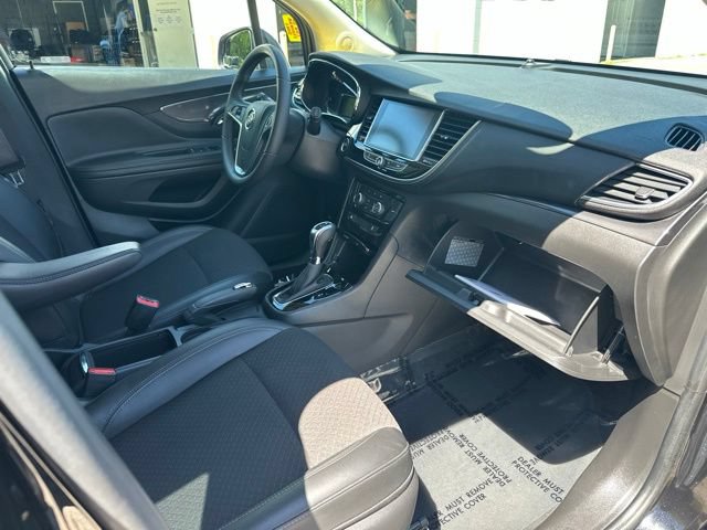 Used 2020 Buick Encore Preferred FWD image 42