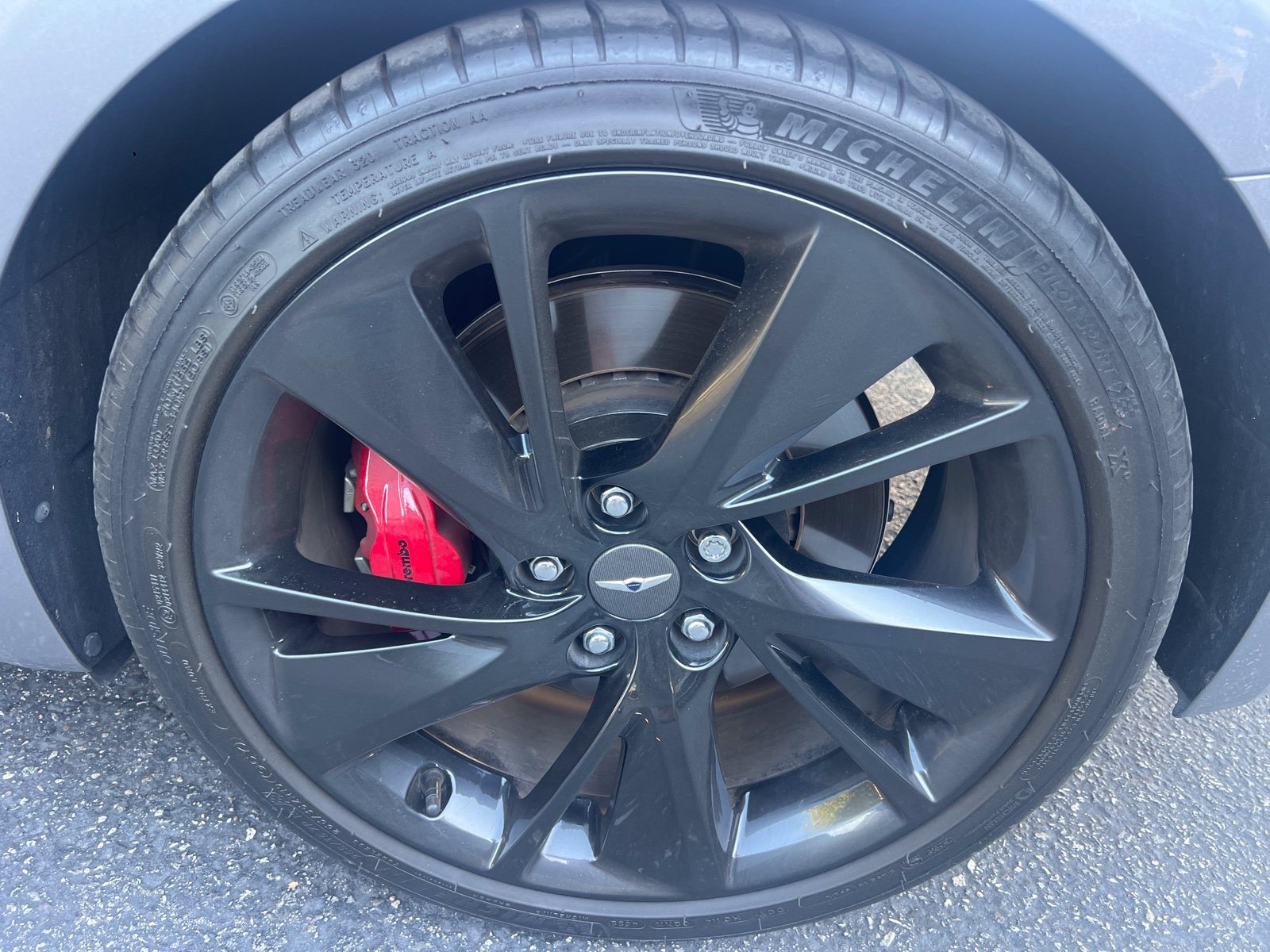 Used 2023 Genesis G70 3.3T w/ Sport Prestige Package RWD image 11