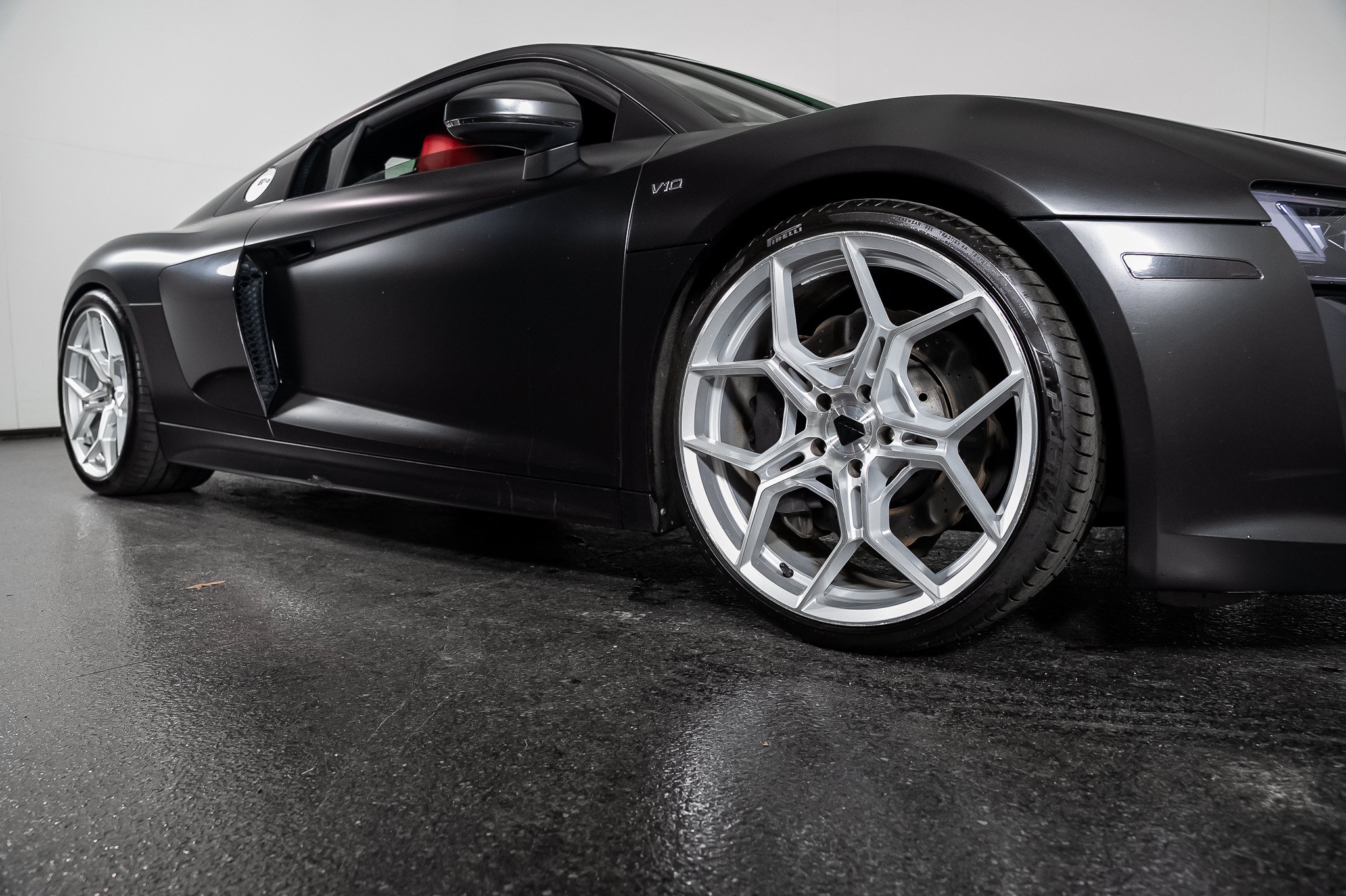 Used 2017 Audi R8 V10 AWD/4WD image 35