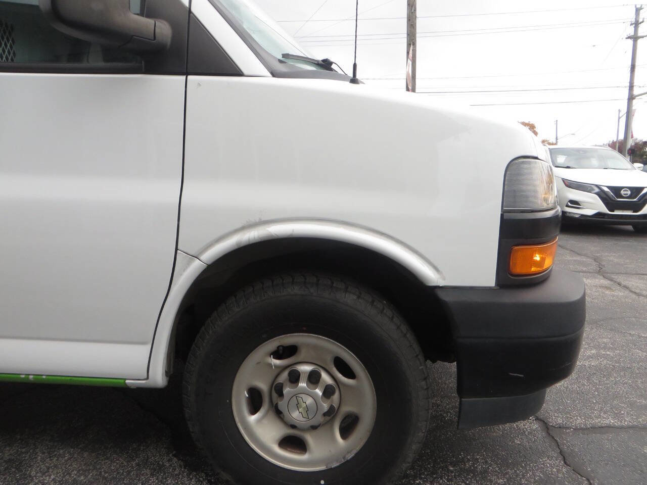 Used 2021 Chevrolet Express 2500 Extended w/ Driver Convenience Package image 18