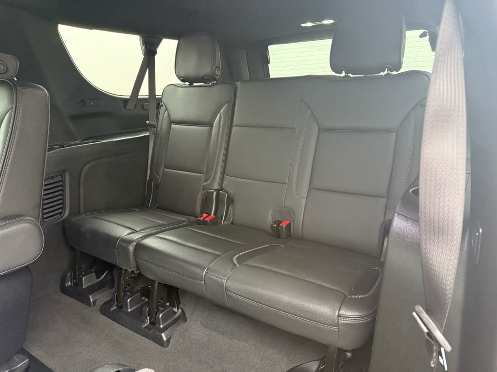Used 2025 GMC Yukon XL Denali image 12