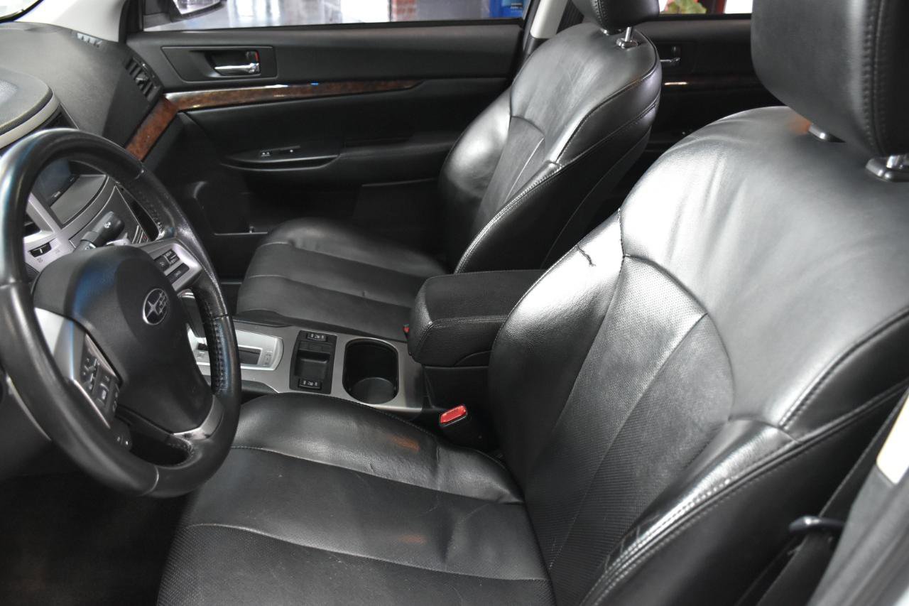 Used 2013 Subaru Legacy 2.5i Limited image 28