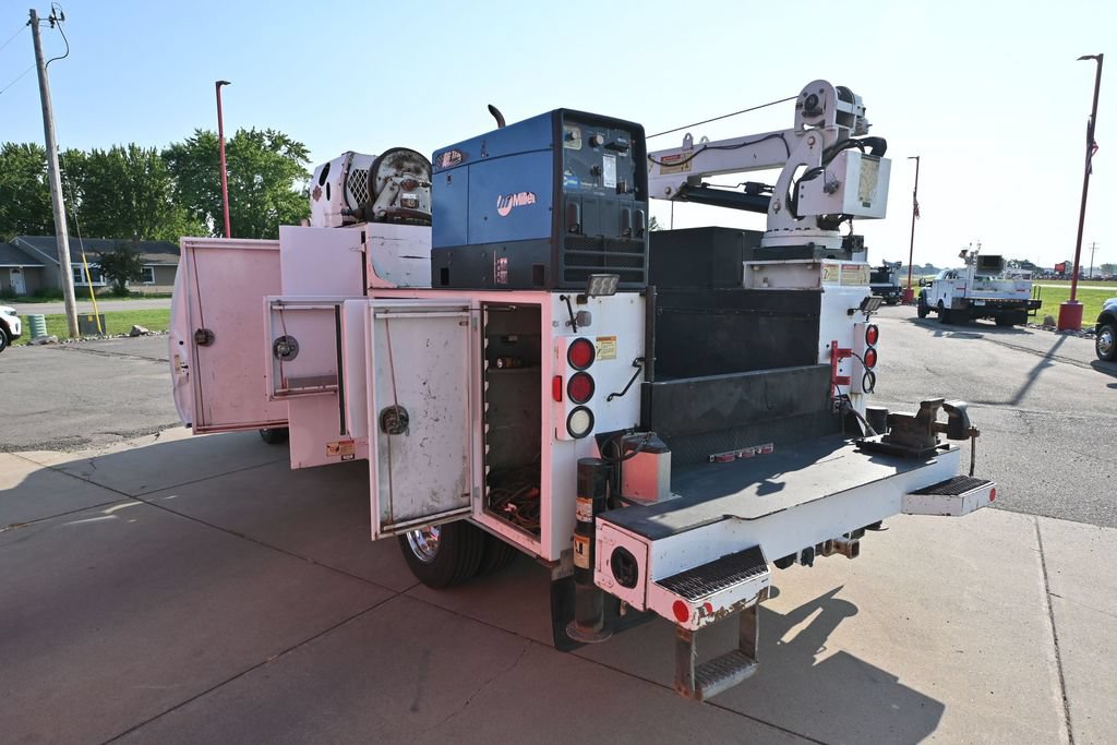 Used 2015 Ford F550 Luxury RWD image 15