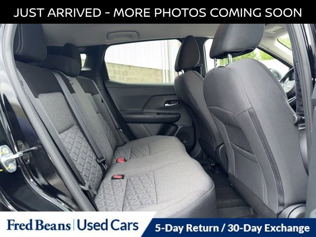 Certified 2025 Nissan Kicks SV AWD/4WD image 16